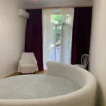 на утесова Appartement
